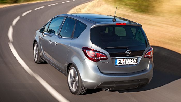 Το Opel Meriva 1,6 CDTI 95 PS εμφανίζει μία μέση κατανάλωση της τάξης των 4,0 λτ./100 χλμ., ενώ οι εκπομπές CO2 ορίζονται στα 105 γρ./χλμ.